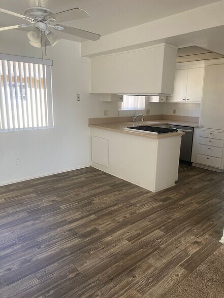 Building Photo - 2164 Via Robles