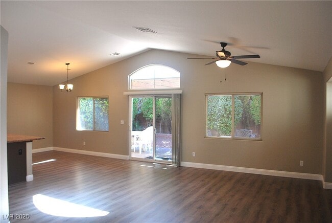 Building Photo - 9955 Burton Lake Ct