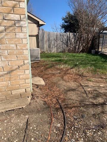 Building Photo - 2526 Sunflower Dr