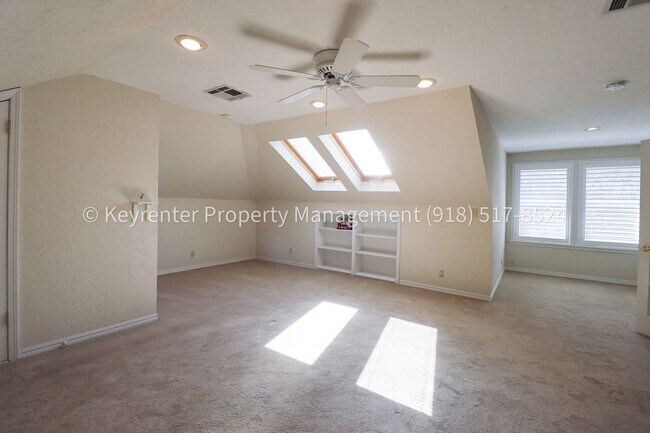 Building Photo - 4 Bed | 3 Bath | 2,659 sqft | Tulsa | Jenks School District