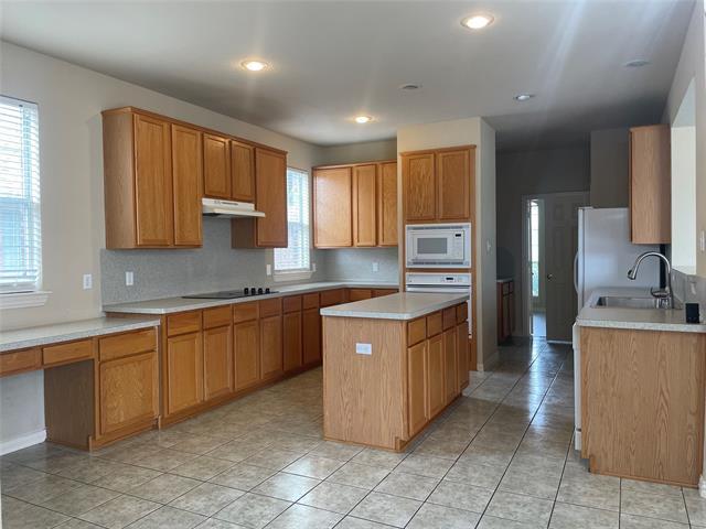 Building Photo - 2722 Serena Ct