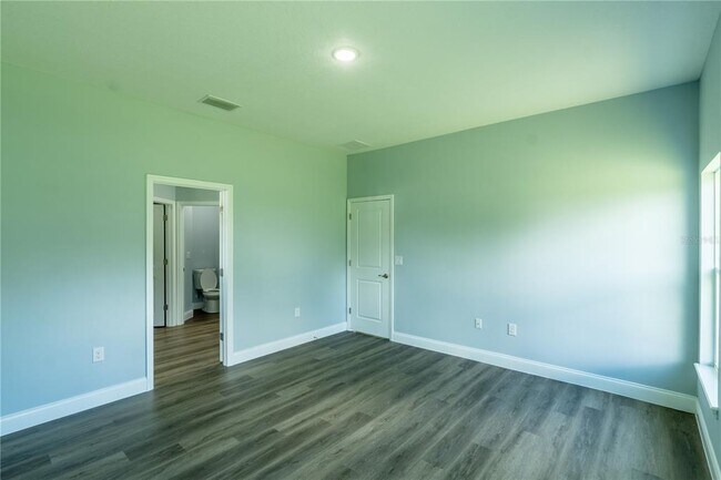 Building Photo - 5623 Angelo Cir