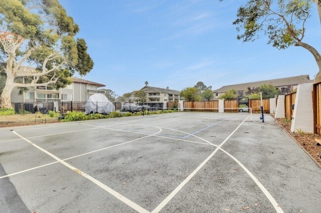 Building Photo - KITYP