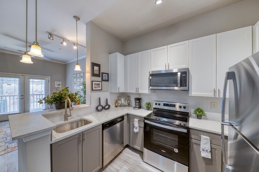 Vue at Embry Hills 1000 Montage Way Atlanta GA 30341 Apartment Finder