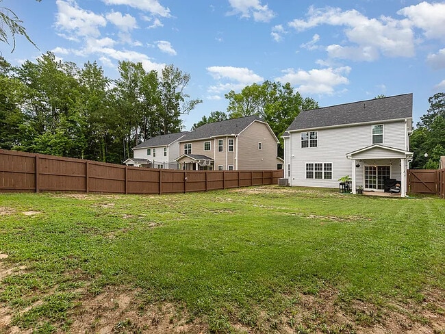 Building Photo - 325 Whetstone Dr