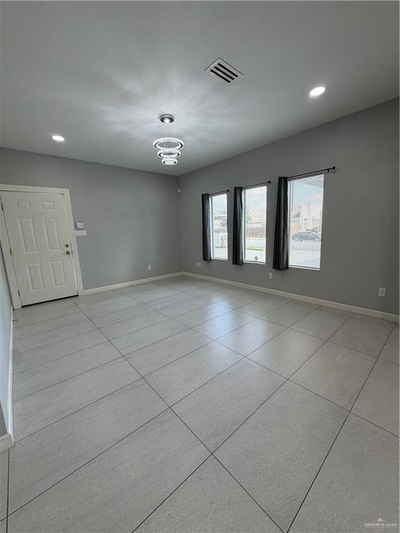 Building Photo - 2022 Summerland Ln