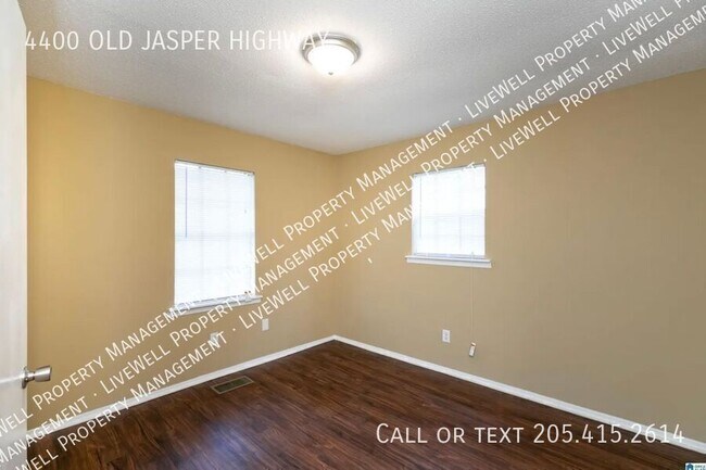 Building Photo - 4400 Old Jasper Hwy