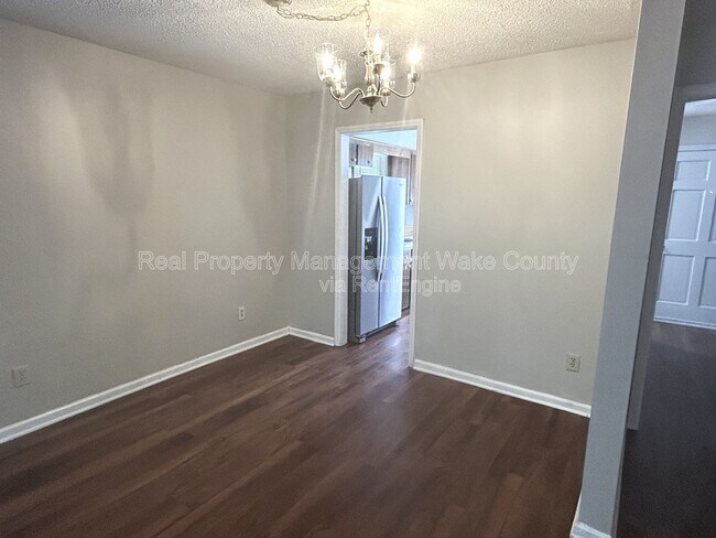 Building Photo - 1410 Kent Rd