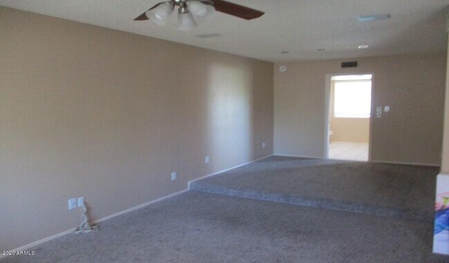 Building Photo - 8020 E Krail St