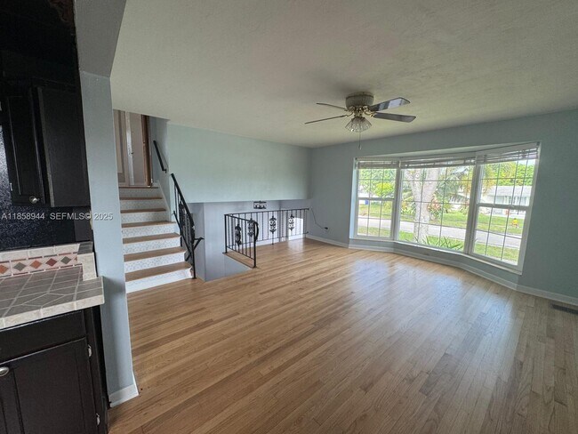 Building Photo - 141 NW 72nd Way