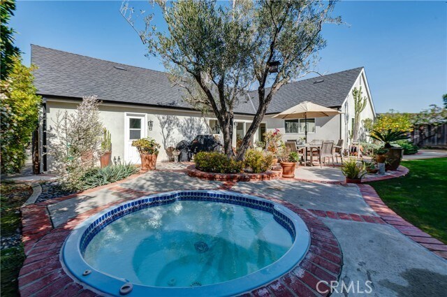 Building Photo - 3185 Bonn Dr