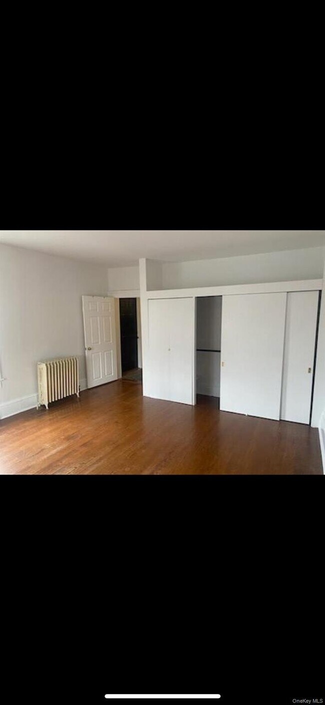 Building Photo - 3 NY-343