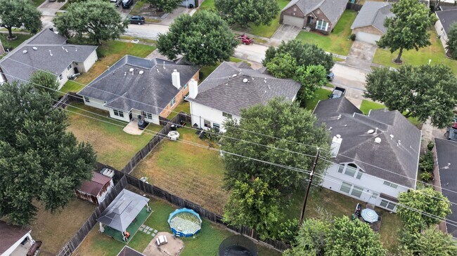 Building Photo - 20823 Oak Rain Ct