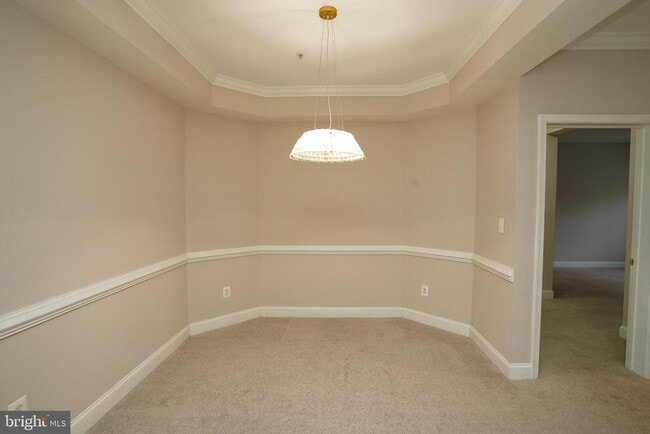 Building Photo - 2115 Ganton Green