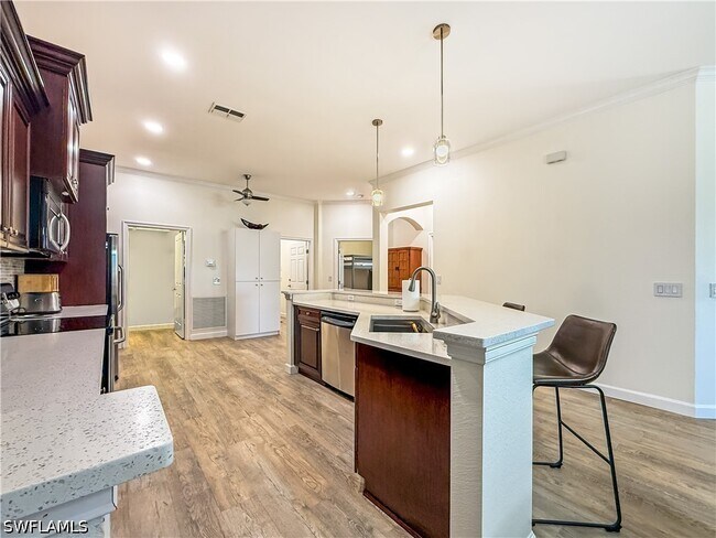 Building Photo - 8524 Via Lungomare Cir