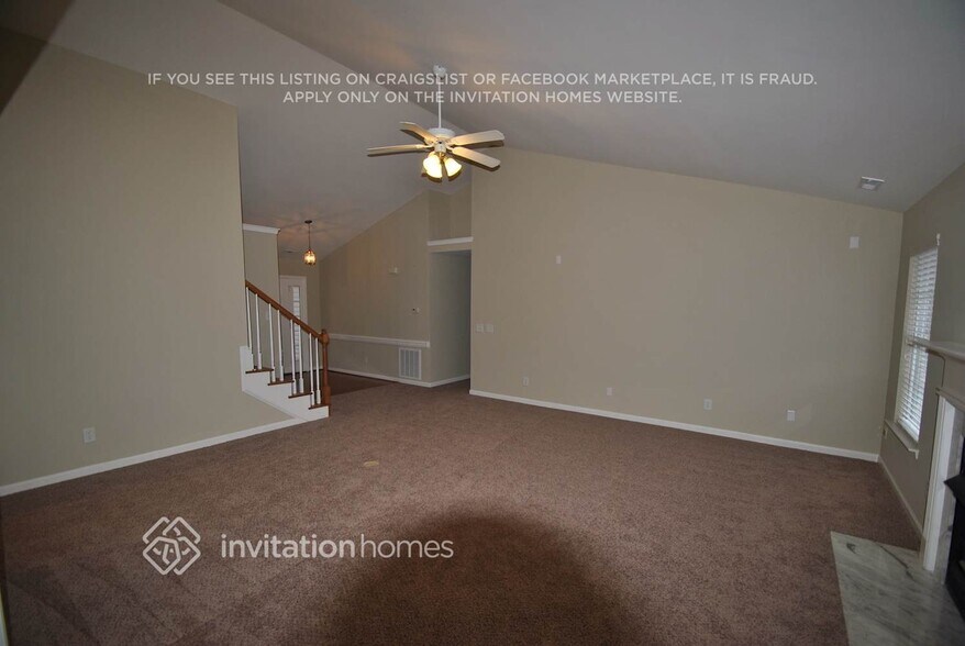 Building Photo - 2415 Pepperstone Dr