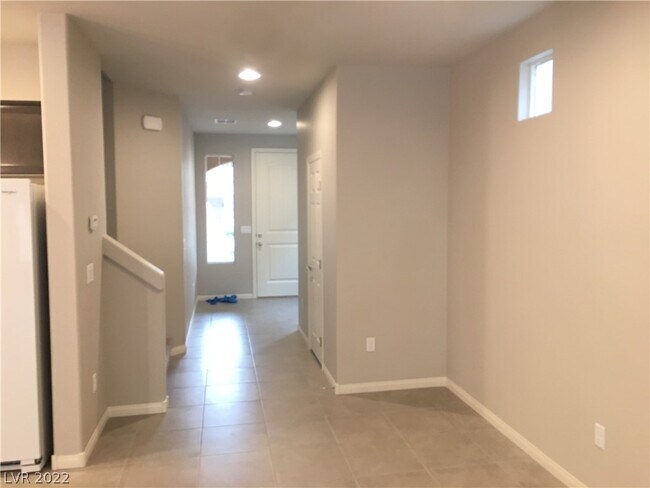 Building Photo - 9857 Mercer Ests Ct