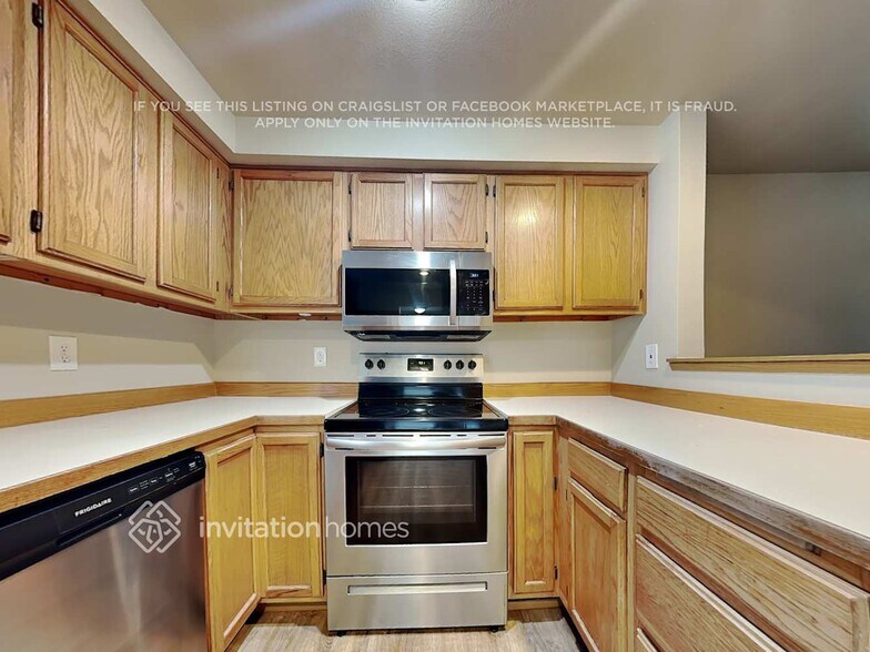 Building Photo - 28031 121st Ave SE