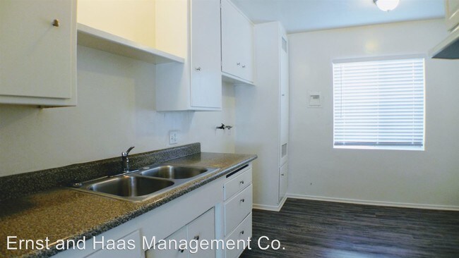 Building Photo - 202 N Culver Ave