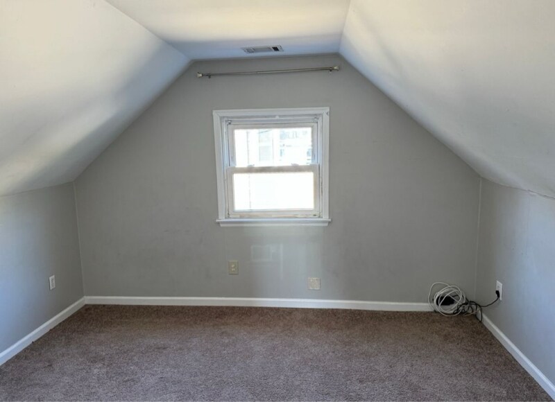 Primary Photo - 330 Eaton Ave
