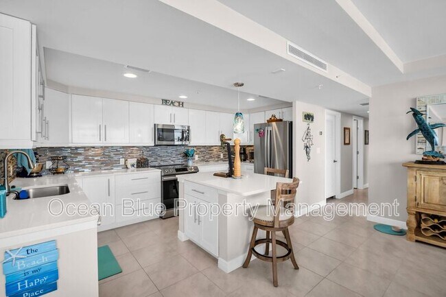 Building Photo - 223 Island Way