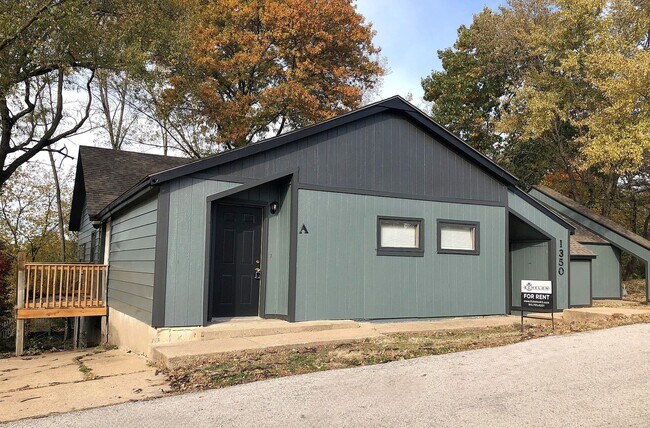 Building Photo - 1350 Sherman Ave