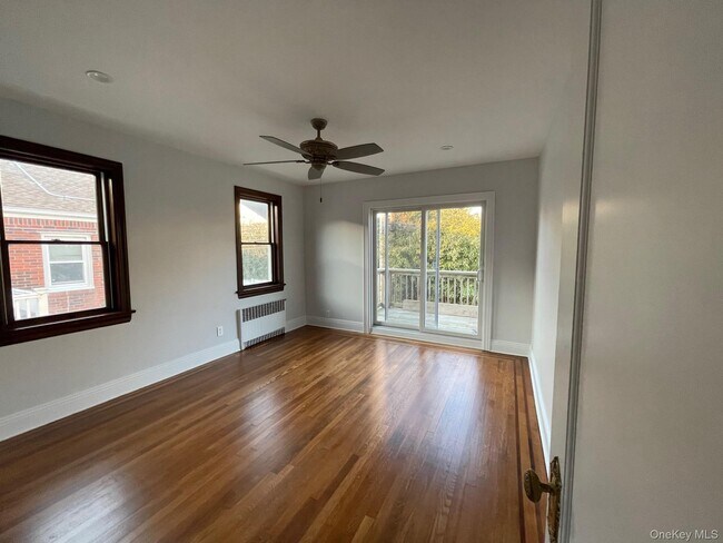 Building Photo - 45 W Penn St