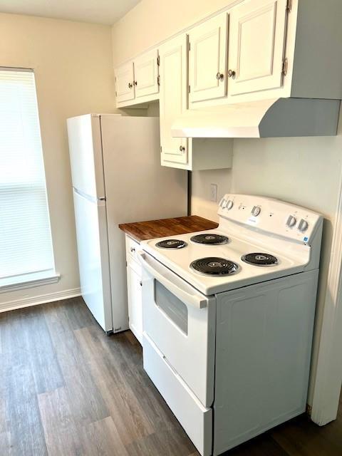 Building Photo - 9301 Cottage Park Dr N