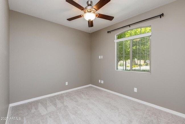 Building Photo - 20673 E Canary Way