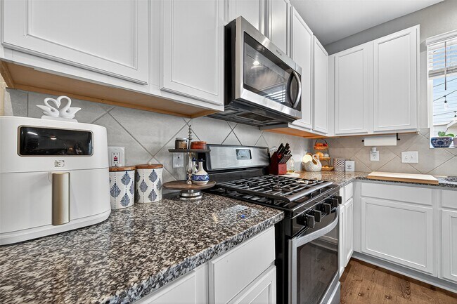 Building Photo - 22114 Sovereign Hts Ln.