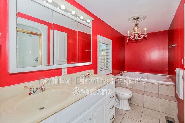 Building Photo - 9451 Green Loop Rd NE