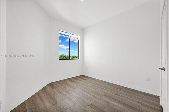 Building Photo - 10817 SW 233rd St