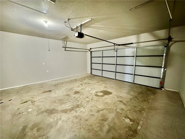 Building Photo - 6611 SW Warrington Rd