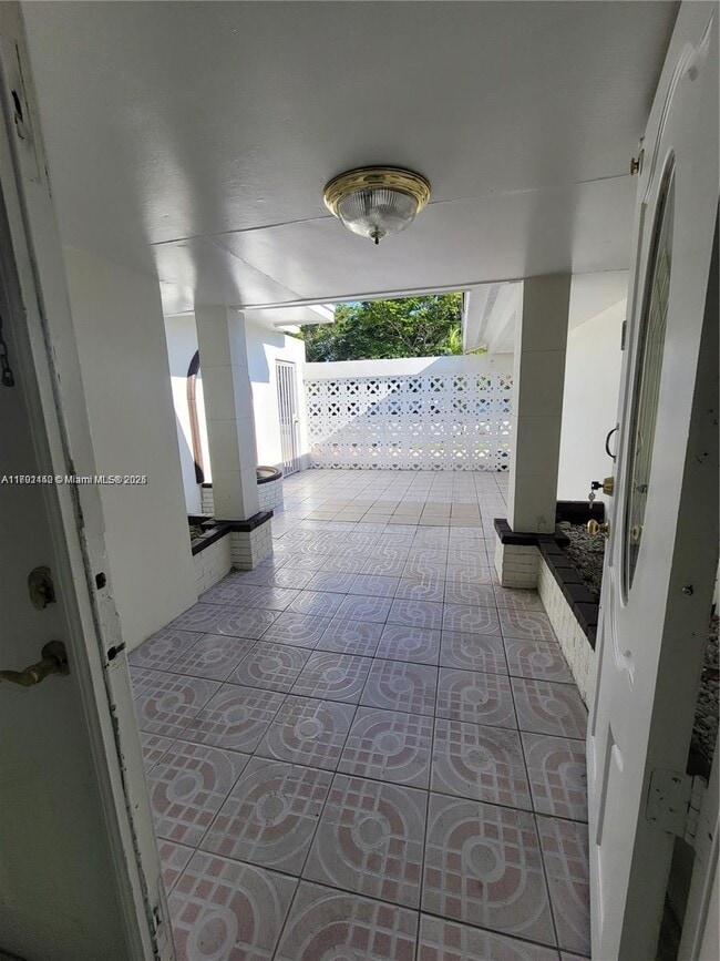 Building Photo - 12305 SW 42nd St