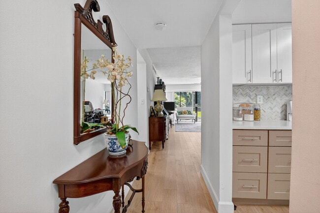 Building Photo - 3050 Presidential Way