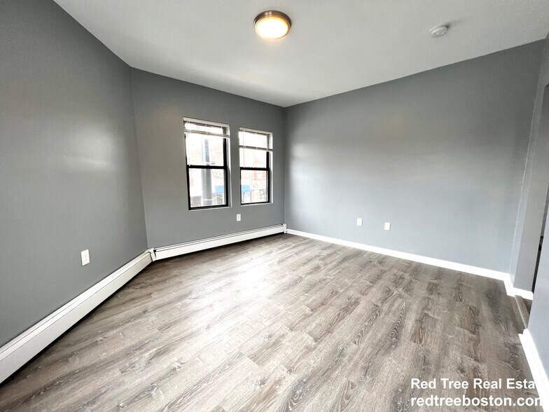 Building Photo - 1 Park St