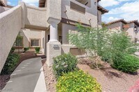 Building Photo - 1419 Santa Margarita St