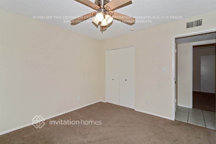 Building Photo - 7341 W Shangri La Rd