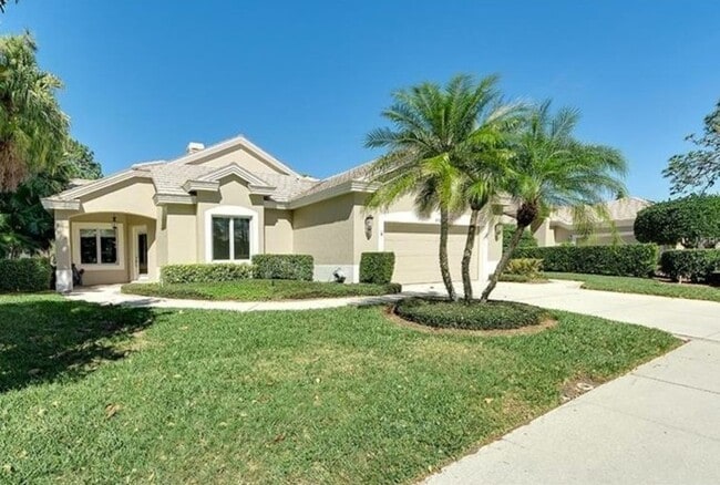 Building Photo - AVAILABLE May 1- 0CT 31ST .FURNISHED/SEASONAL.  3/2 POOL HOME IN ROSEDALE!