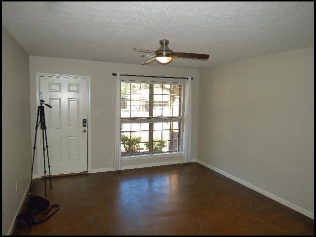 Building Photo - 1840 Milestone Dr