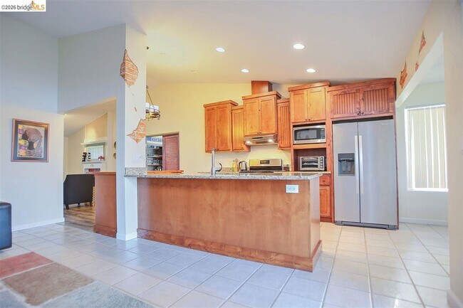 Building Photo - 5545 Drakes Ct