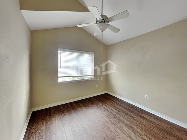 Building Photo - 4244 Lark Sparrow St