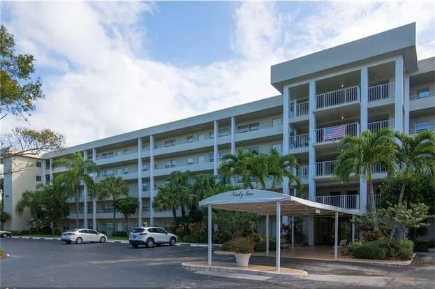 Building Photo - 804 Cypress Blvd