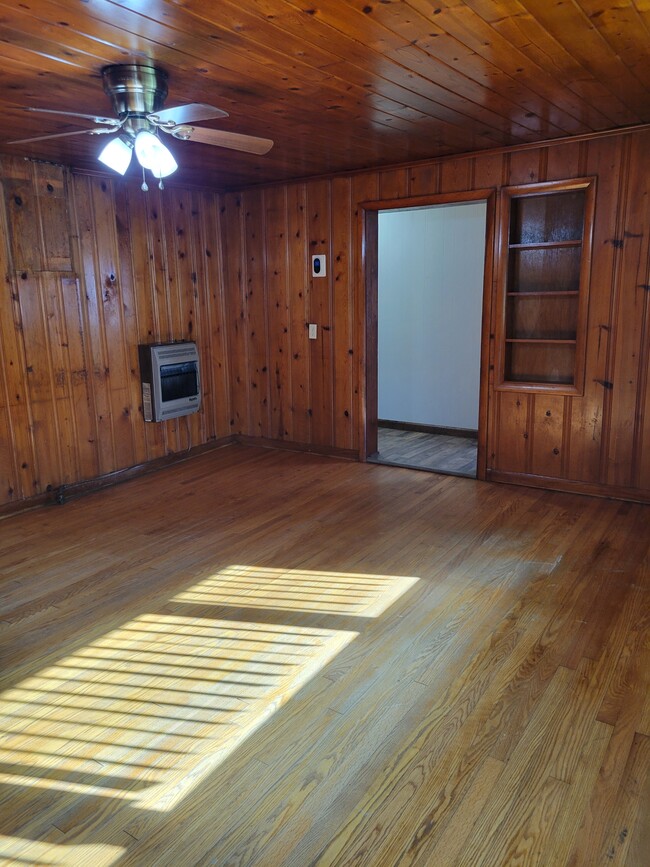 Building Photo - 566 Turkey Oak Rd