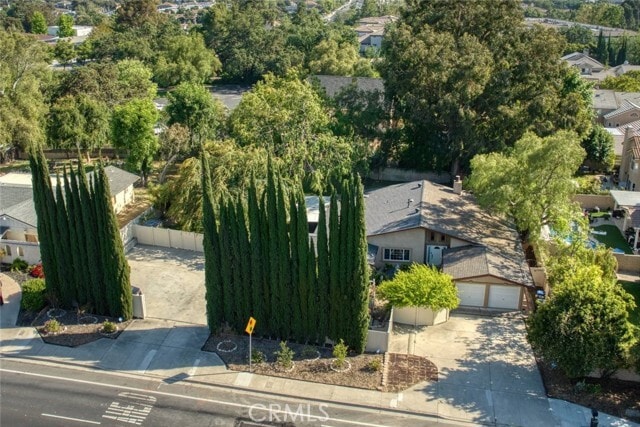Building Photo - 2234 E Hillcrest Dr