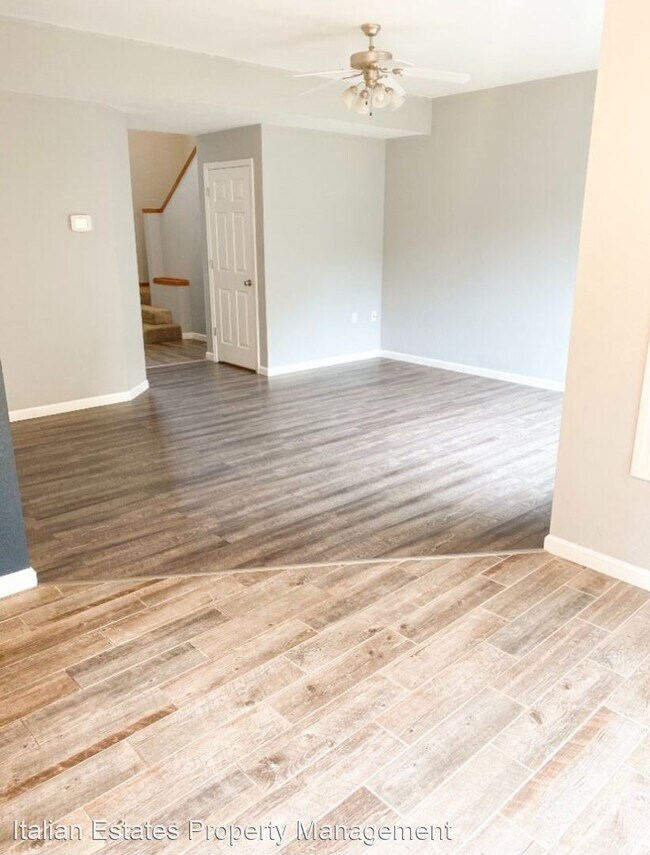 Building Photo - 3 br, 2.5 bath House - 600 Highland Ridge