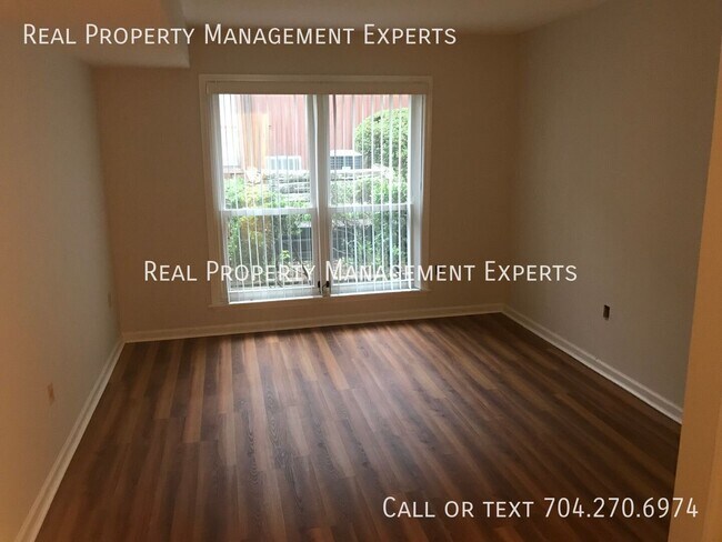 Building Photo - 7332 Winery Ln