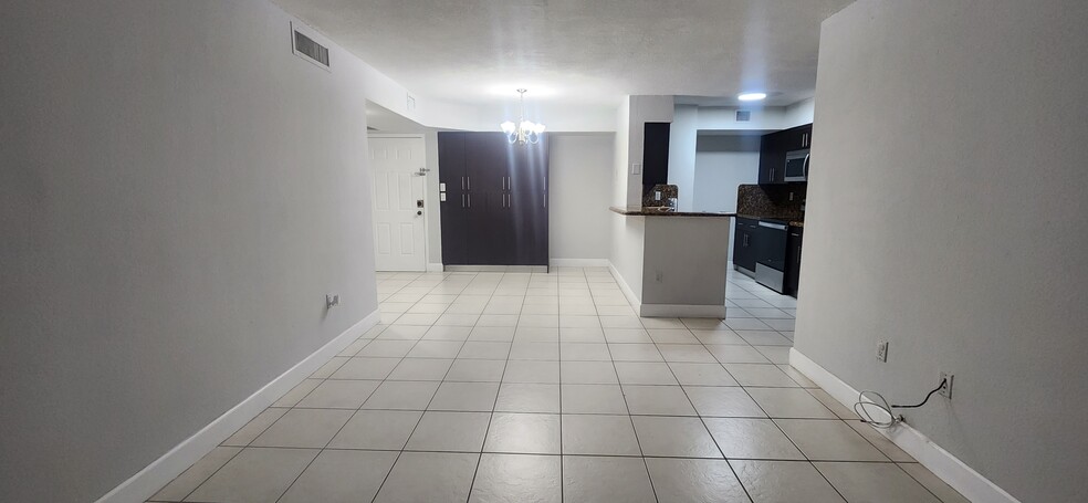 Building Photo - 15231 SW 80th St