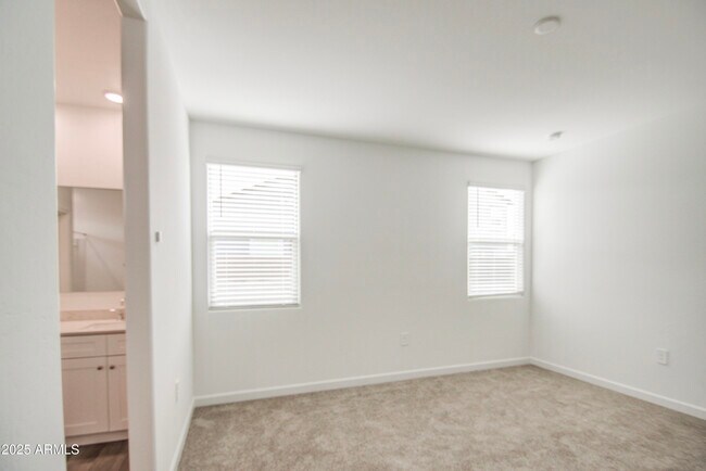 Building Photo - 1749 W Stealth Ave