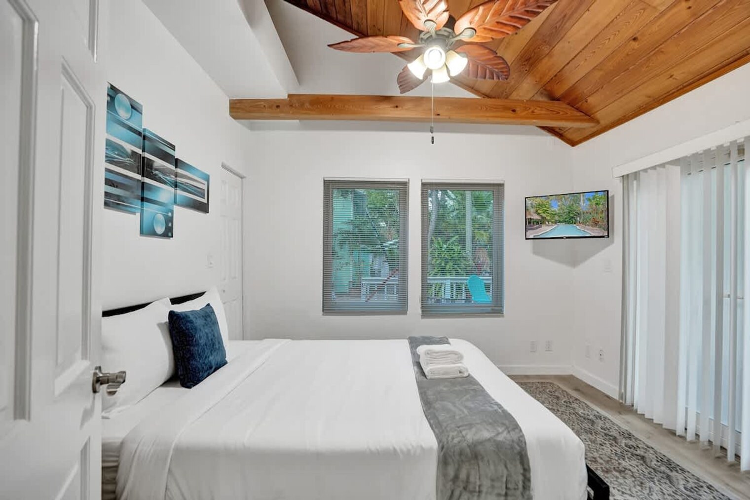 Building Photo - 1115 SW 4th St